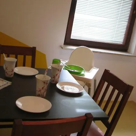 Apartma Juha - アパート *