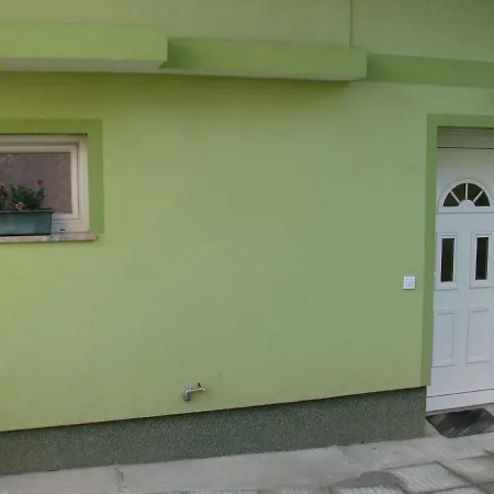 Apartma Juha - アパート *